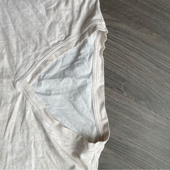 Men’s V-Neck Lululemon Shirt - Picture 3 of 3